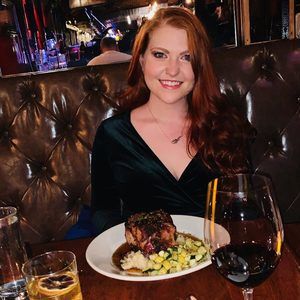 Meet your Posher, Sharon